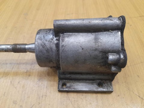 MCCULLOCH MD 330 AV WAŁ KORBOWY KARTER OBUDOWA