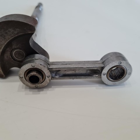 MCCULLOCH MD 330 AV WAŁ KORBOWY KORBOWÓD KPL