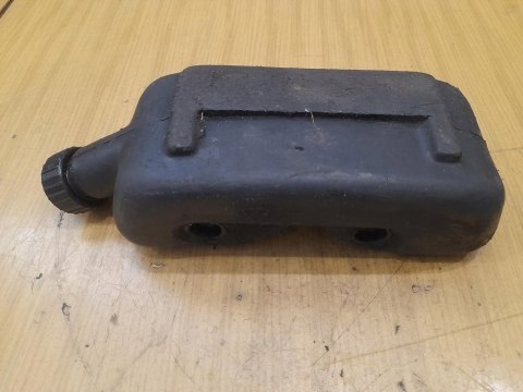 MCCULLOCH MD 330 AV ZBIORNIK PALIWA BAK