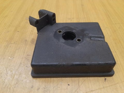 MCCULLOCH MD 4100 PODSTAWA OSŁONA OBUDOWA