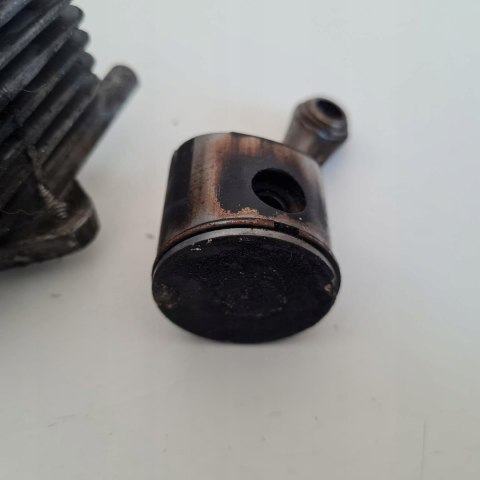 SNAPPER 42072 CYLINDER TŁOK ORYGINAŁ KOMPLET