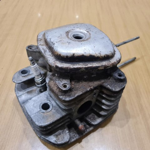 HONDA GXV 340 GŁOWICA ZAWORY POKRYWA KOMPLET