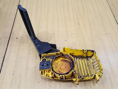 MCCULLOCH MINI MAC 833AV OSŁONA DŹWIGNIA HAMULCA