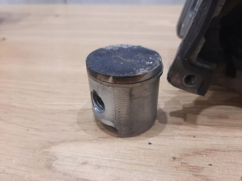 SOLO 105 CYLINDER TŁOK KOMPLET