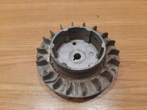 SOLO 105 MAGNETO KOŁO MAGNESOWE